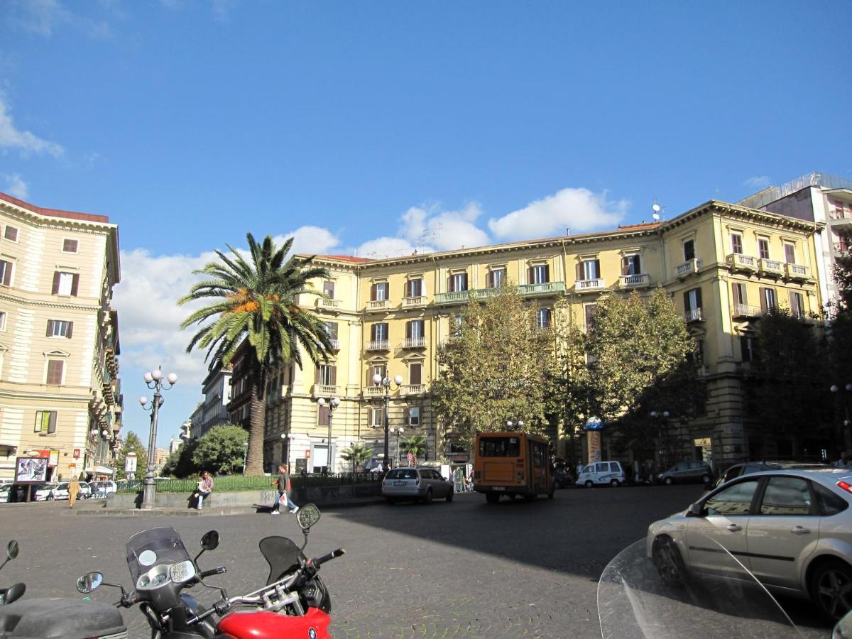 Bed and Breakfast Kerbaker 14 à Naples Extérieur photo